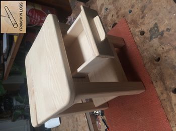 Cliquer pour agrandir Table de nuit